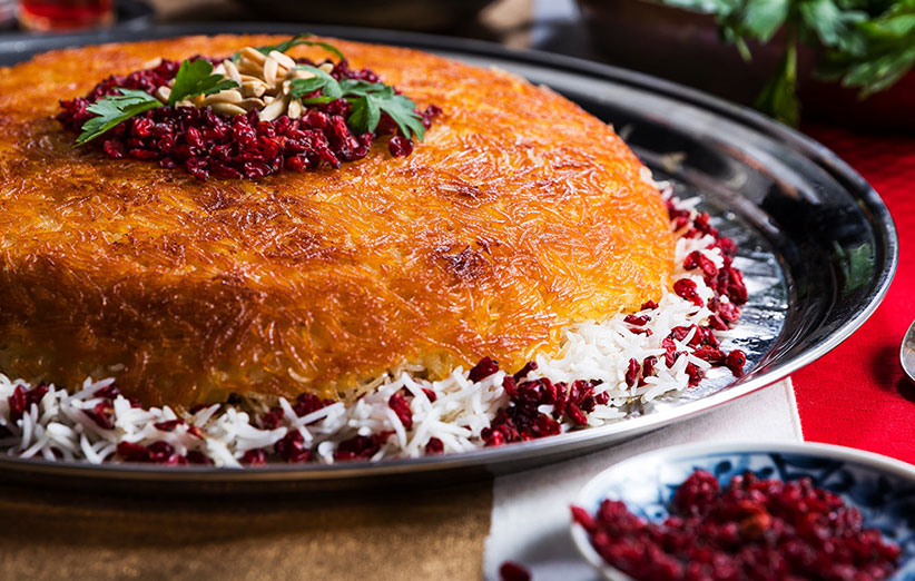  رستوران گشنیز یکی از بهترین رستوران های بم